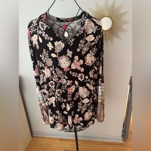 Belle by Kim Gravel Black Floral Blouse